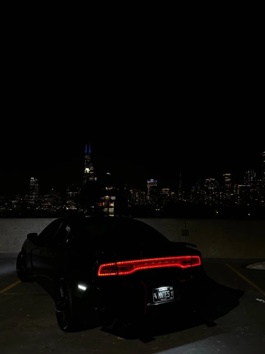 2011 Dodge Charger 7th Gen - Image 6 of 13