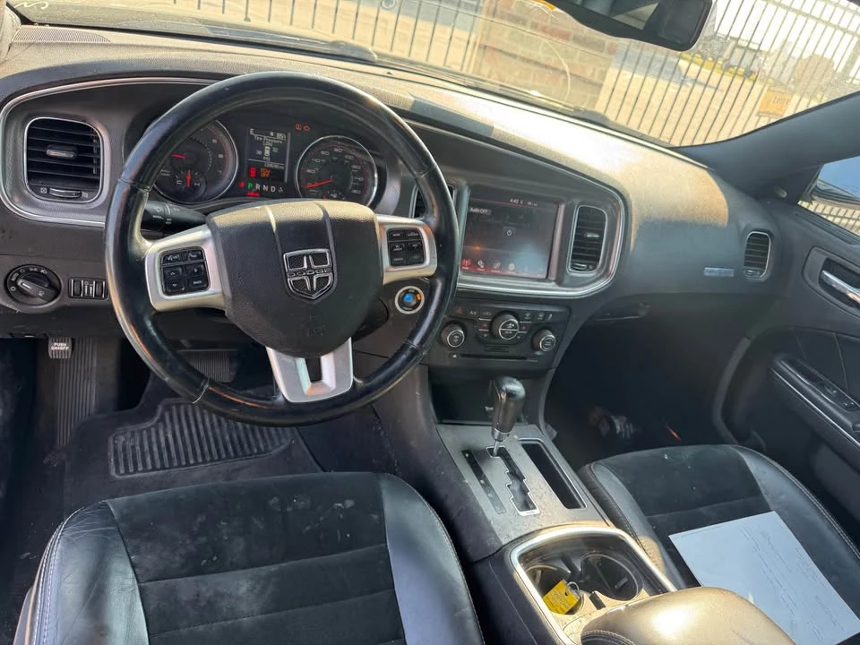 2011 Dodge Charger 7th Gen - Image 11 of 13