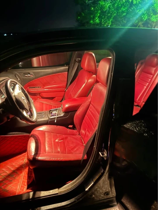 2011 Dodge Charger 7th Gen - Image 4 of 5