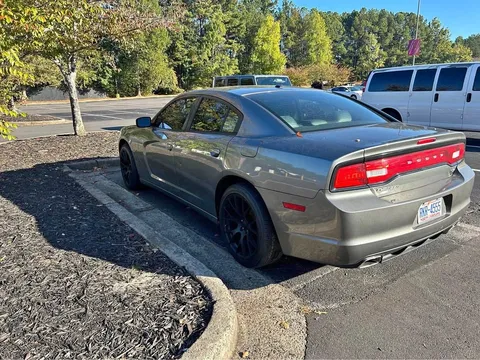 2011 Dodge Charger R/T Sedan