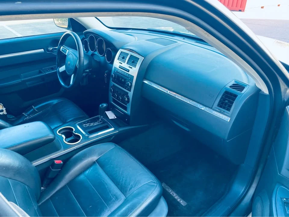 2011 Dodge Charger 6th Gen - Image 7 of 10