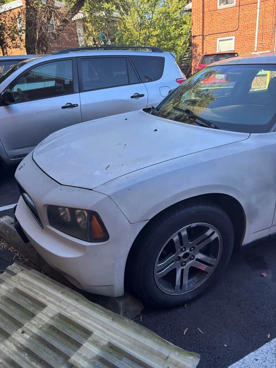 2011 Dodge Charger 7th Gen - Image 3 of 3