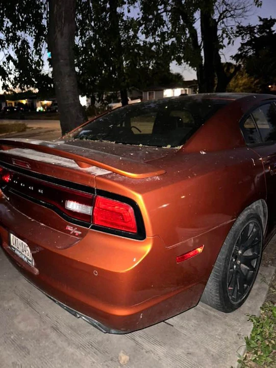 2011 Dodge Charger 7th Gen - Image 4 of 7