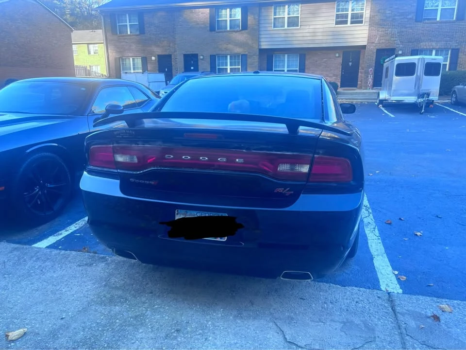2011 Dodge Charger 6th Gen - Image 2 of 11