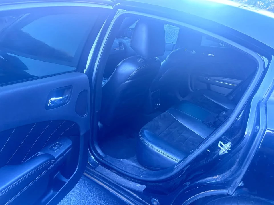 2011 Dodge Charger 6th Gen - Image 8 of 11