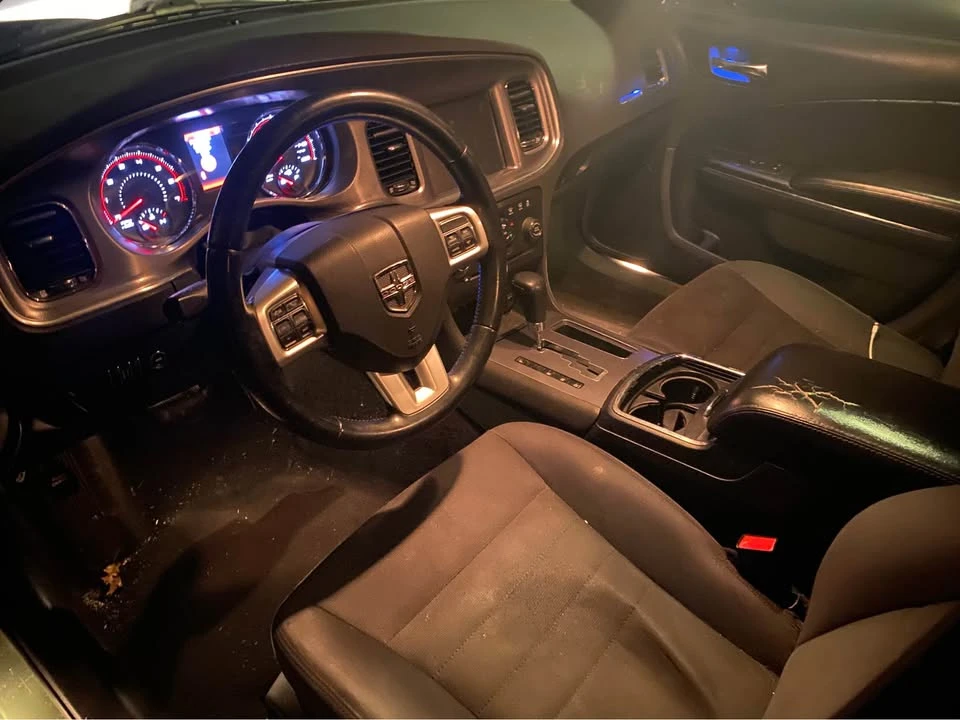 2011 Dodge Charger 6th Gen - Image 7 of 9