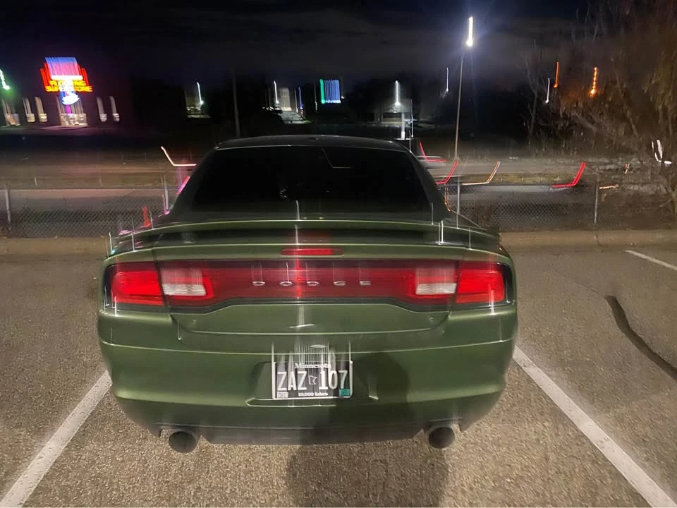 2011 Dodge Charger 6th Gen - Image 2 of 9