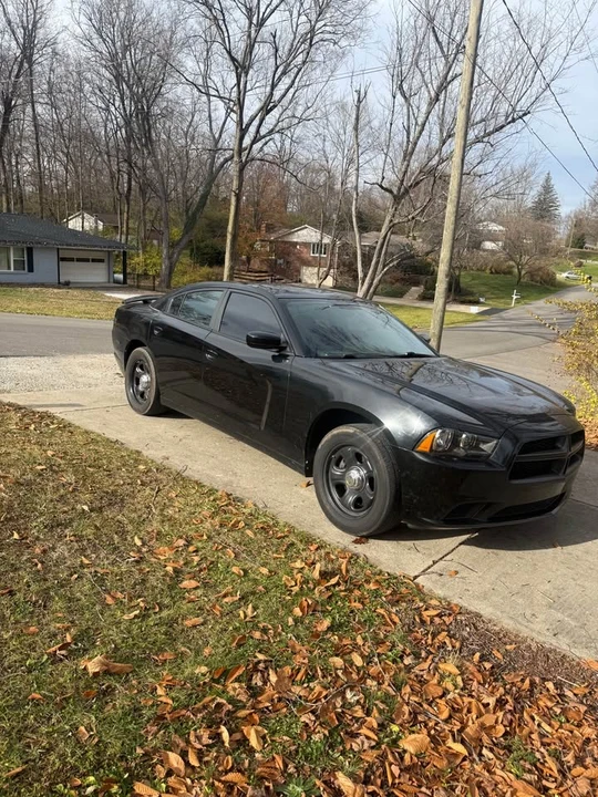 2011 Dodge Charger 7th Gen - Image 2 of 7