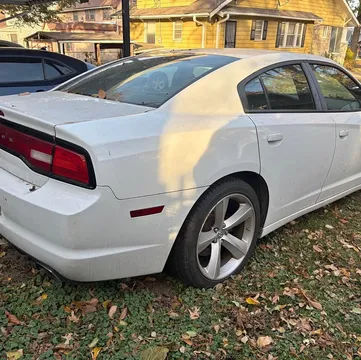 2011 Dodge Charger R/T Sedan