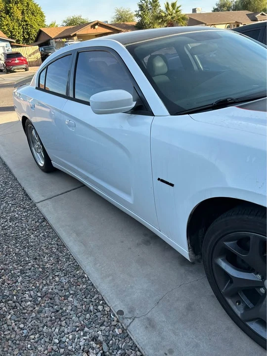 2011 Dodge Charger 7th Gen - Image 2 of 6