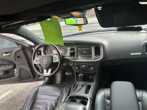 2011 Dodge Charger R/T Sedan