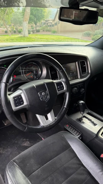 2011 Dodge Charger 6th Gen - Image 14 of 18