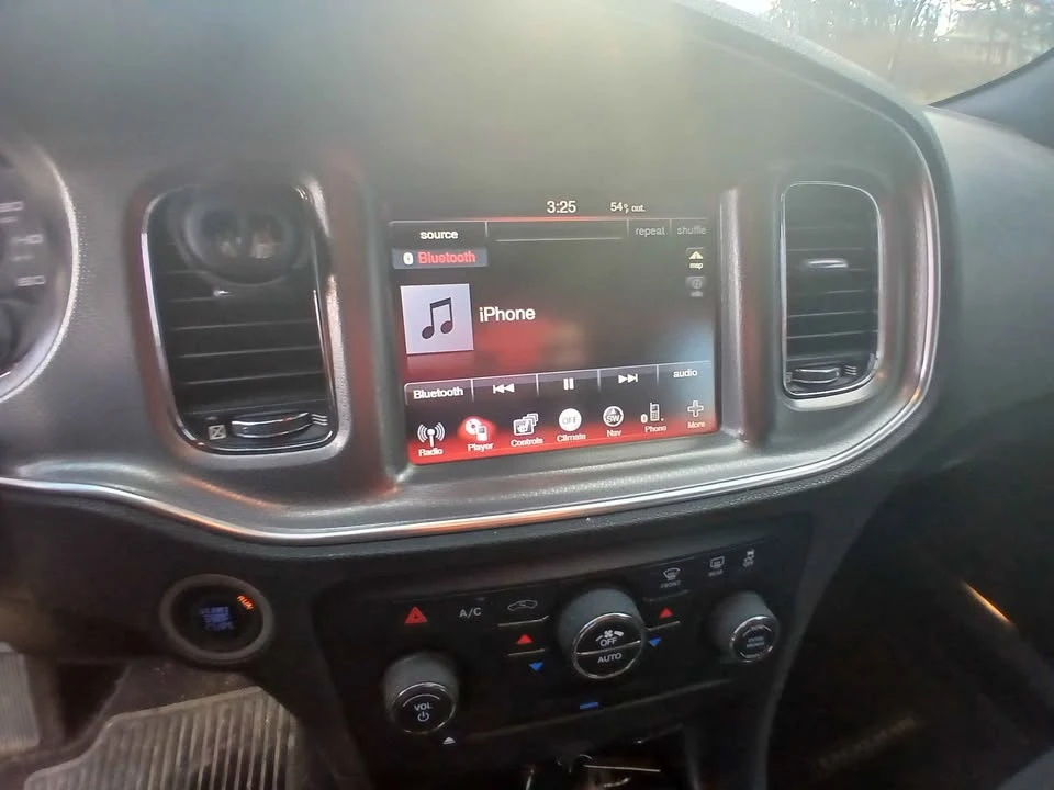 2011 Dodge Charger 7th Gen - Image 8 of 12