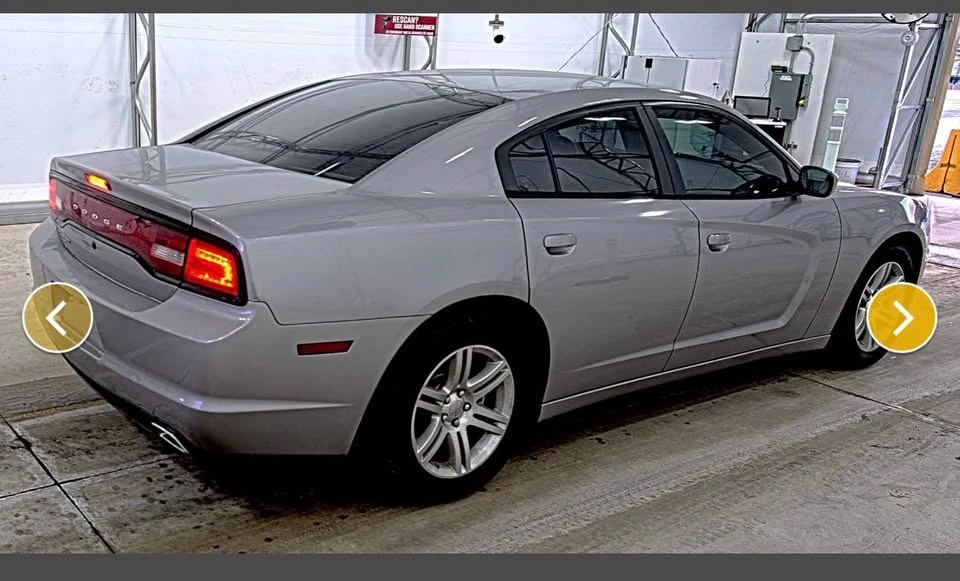 2011 Dodge Charger 7th Gen - Image 4 of 8