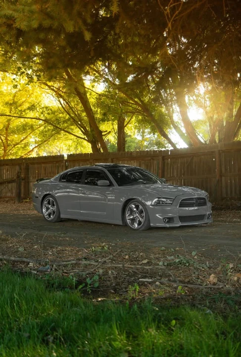 2011 Dodge Charger 7th Gen - Image 6 of 7