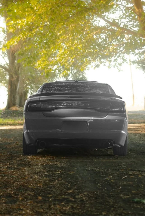 2011 Dodge Charger 7th Gen - Image 4 of 7