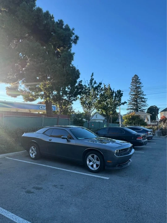 2011 Dodge Charger 7th Gen - Image 6 of 11