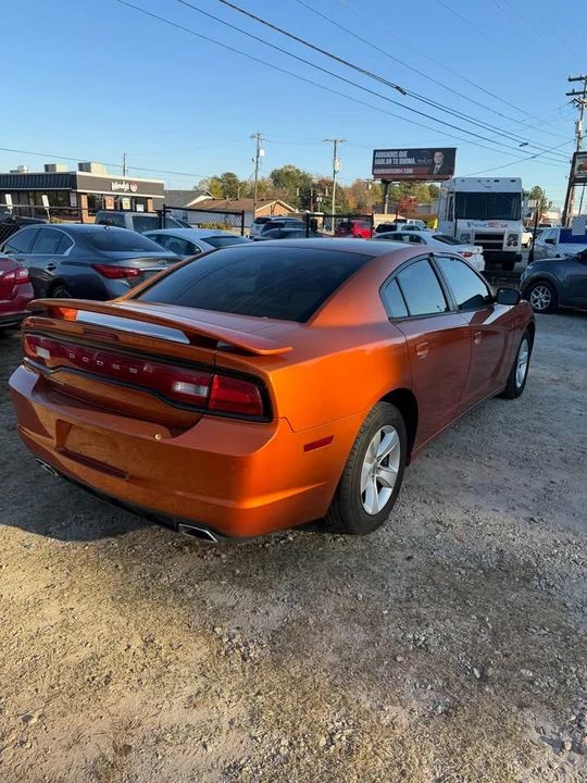 2011 Dodge Charger 7th Gen - Image 3 of 9