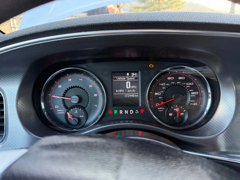 2011 Dodge Charger 7th Gen - Image 18 of 19
