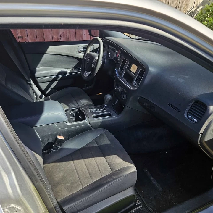 2011 Dodge Charger 7th Gen - Image 7 of 11
