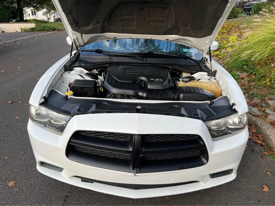 2011 Dodge Charger 7th Gen - Image 4 of 18
