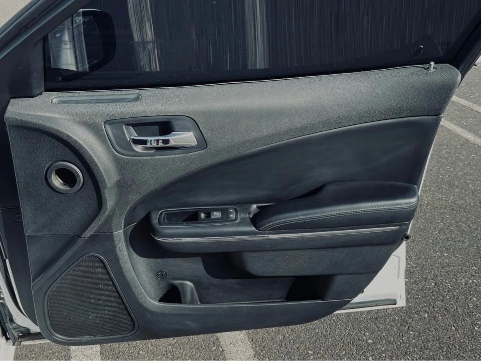 2011 Dodge Charger 7th Gen - Image 12 of 18