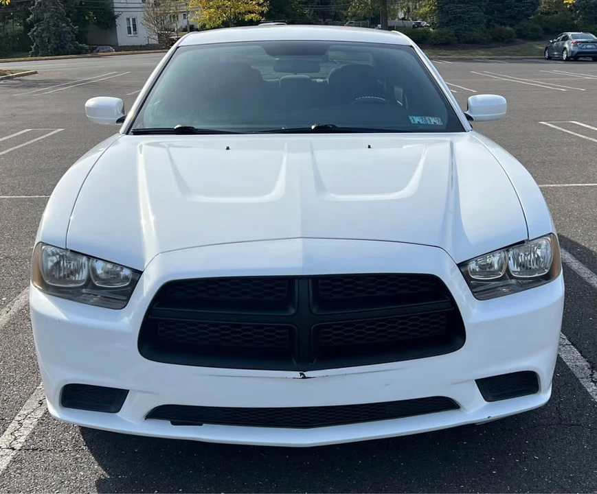 2011 Dodge Charger 7th Gen - Image 3 of 18