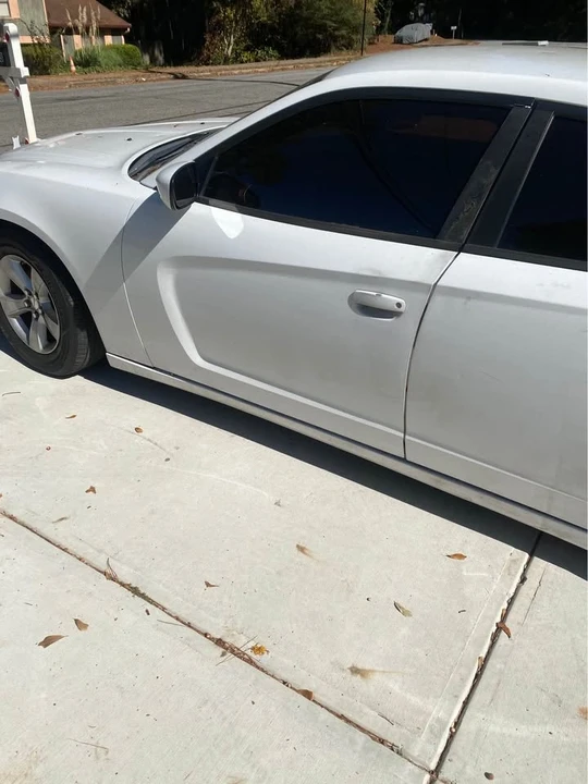 2011 Dodge Charger 7th Gen - Image 3 of 5