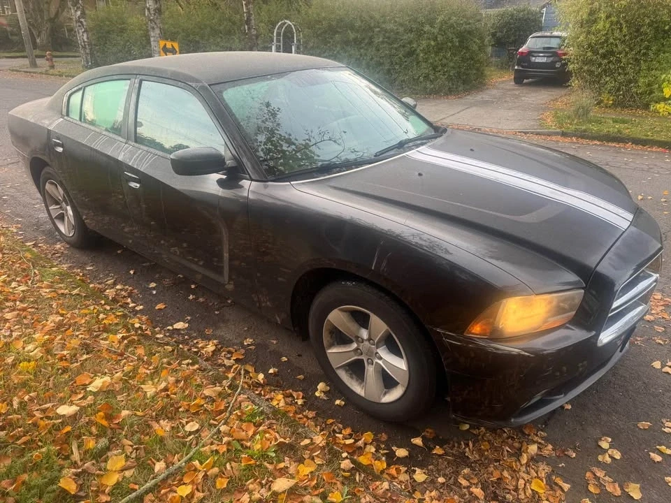 2011 Dodge Charger 7th Gen - Image 3 of 7