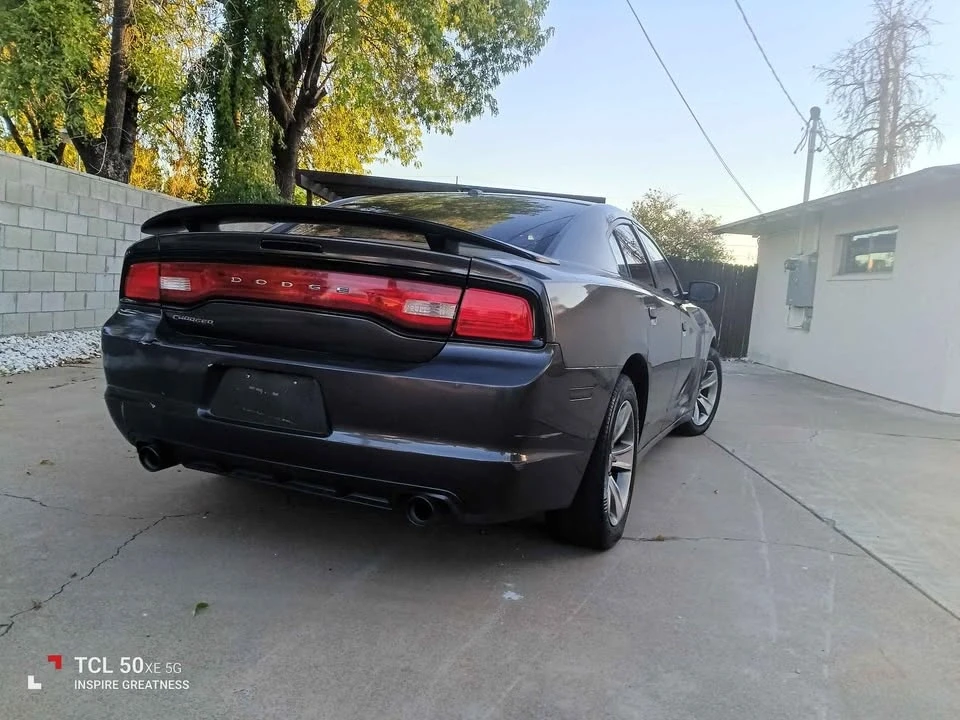 2011 Dodge Charger 6th Gen - Image 4 of 8