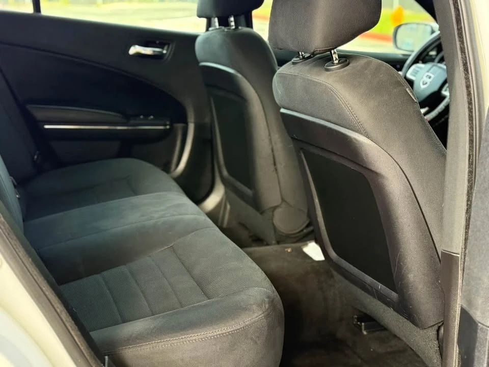 2011 Dodge Charger 7th Gen - Image 8 of 8
