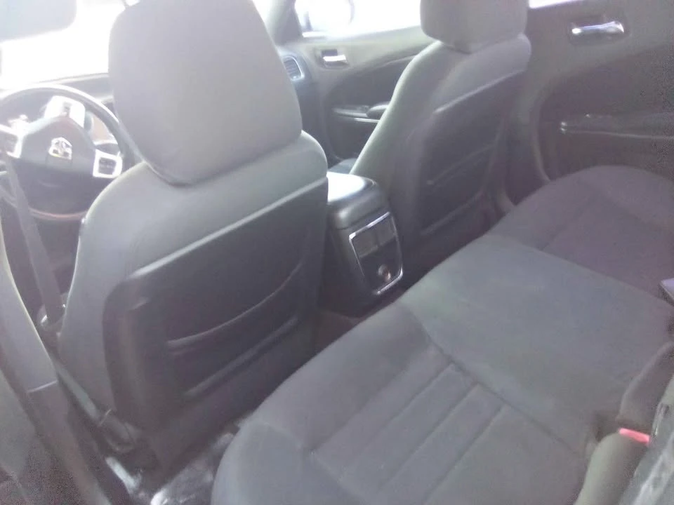 2011 Dodge Charger 7th Gen - Image 6 of 7