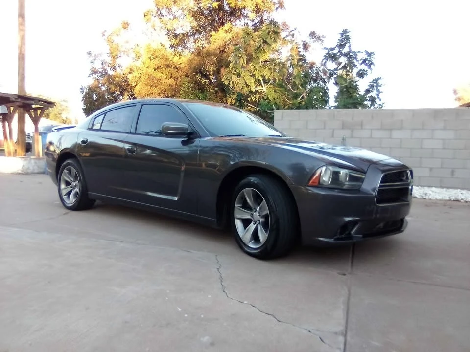 2011 Dodge Charger 7th Gen - Image 4 of 7