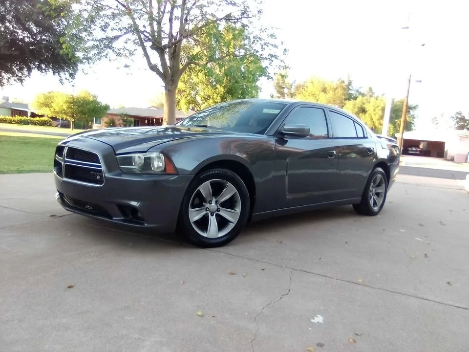 2011 Dodge Charger 7th Gen - Image 3 of 7