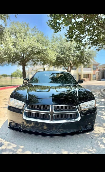 2011 Dodge Charger 7th Gen - Image 5 of 8