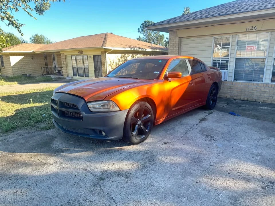2011 Dodge Charger 7th Gen - Image 2 of 7