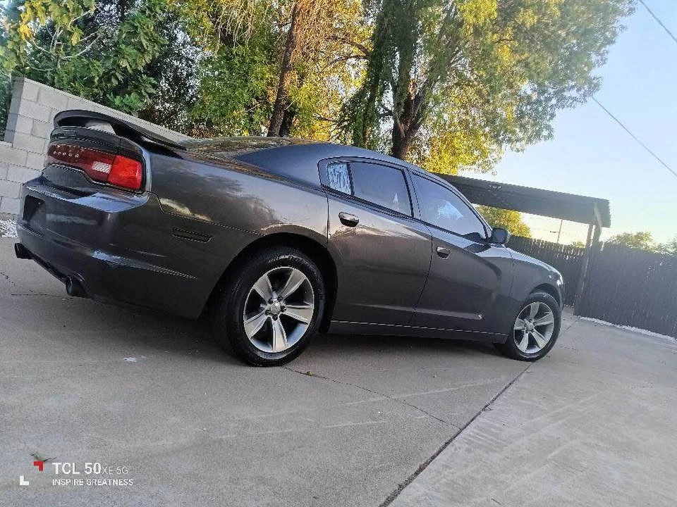 2011 Dodge Charger 7th Gen - Image 5 of 9