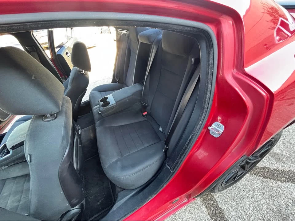 2011 Dodge Charger 7th Gen - Image 4 of 8