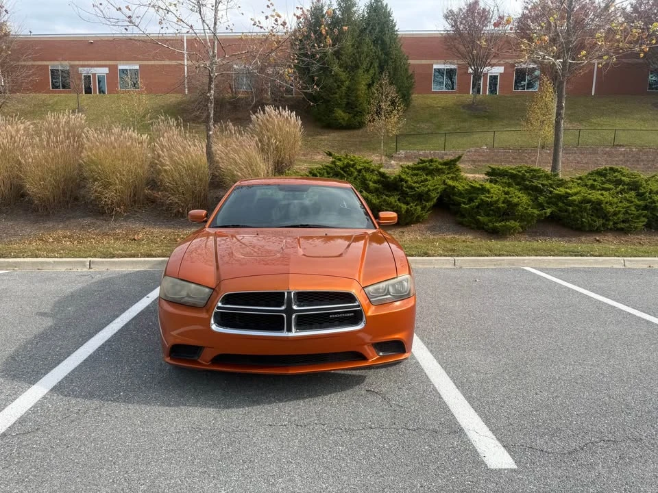 2011 Dodge Charger 7th Gen - Image 2 of 14