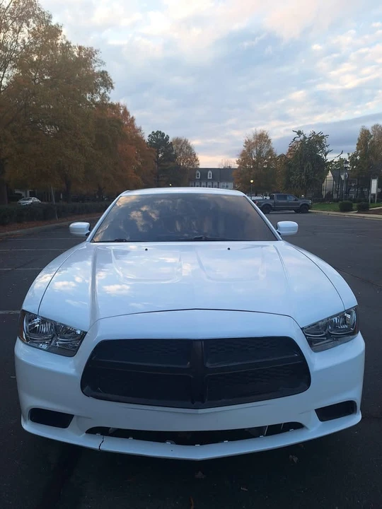 2011 Dodge Charger 7th Gen - Image 2 of 6