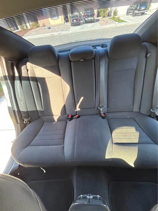 2011 Dodge Charger 6th Gen - Image 16 of 17
