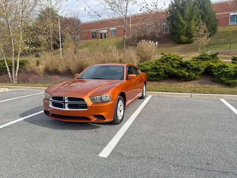 2011 Dodge Charger SE Sedan