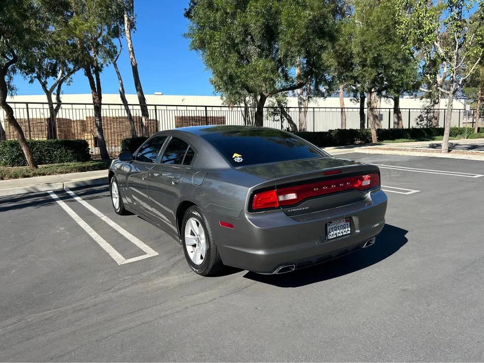 2011 Dodge Charger 7th Gen - Image 7 of 13