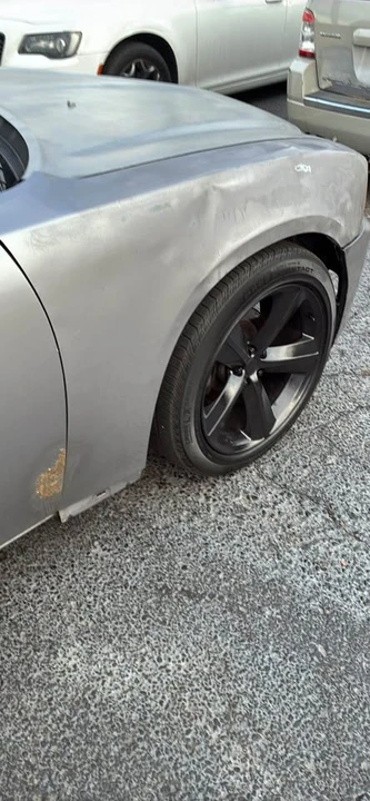 2011 Dodge Charger 7th Gen - Image 2 of 5