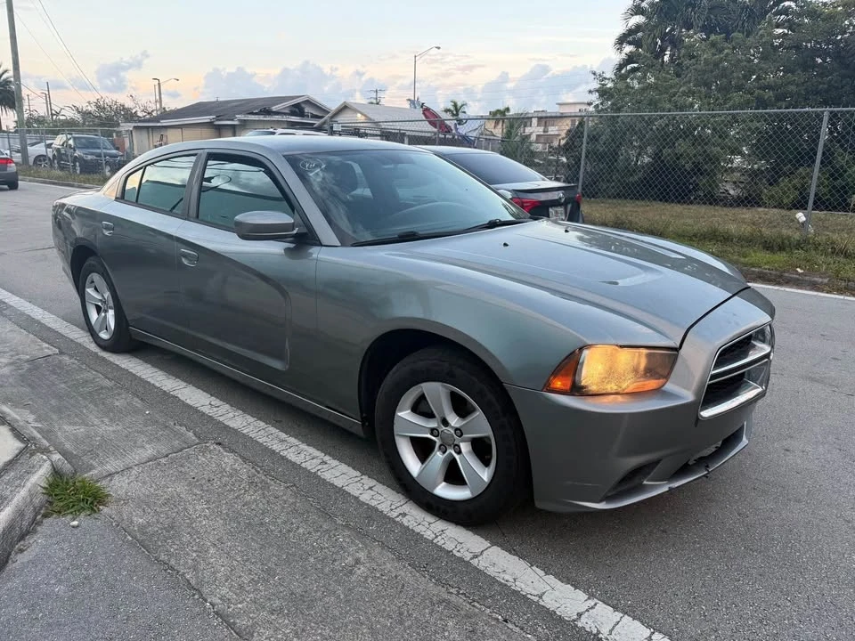 2011 Dodge Charger 7th Gen - Image 2 of 4