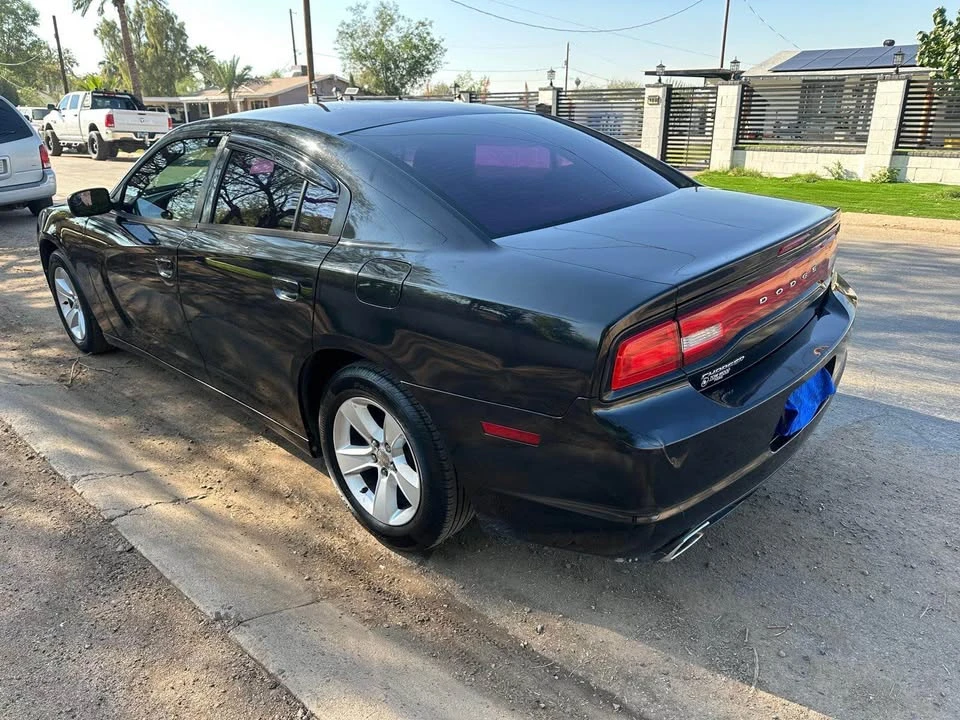2011 Dodge Charger 7th Gen - Image 6 of 12