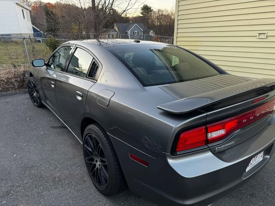 2011 Dodge Charger 7th Gen - Image 3 of 10