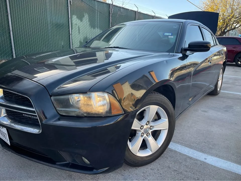 2011 Dodge Charger 7th Gen - Image 2 of 20