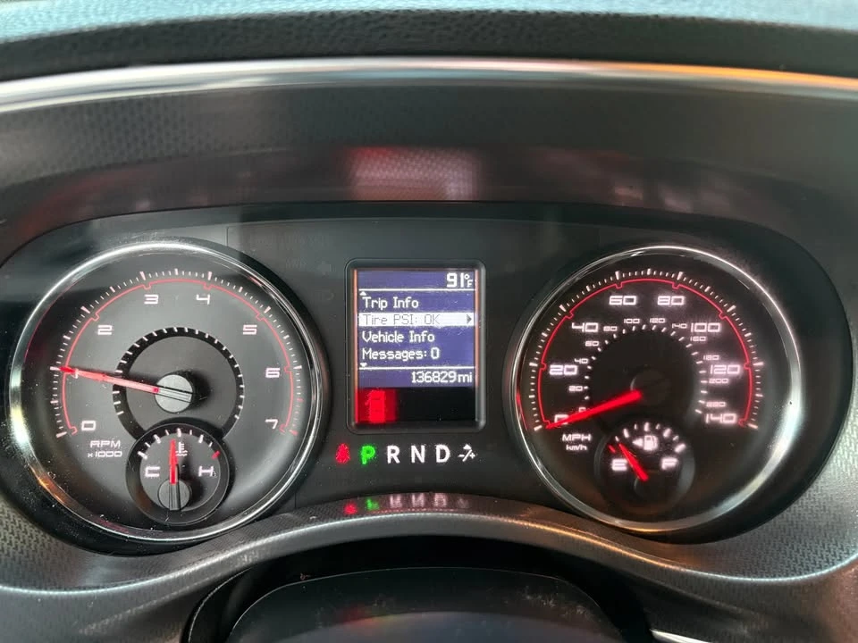2011 Dodge Charger 7th Gen - Image 13 of 17