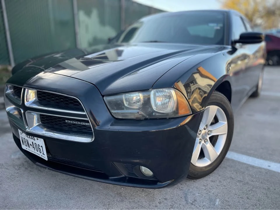 2011 Dodge Charger 7th Gen - Image 14 of 20